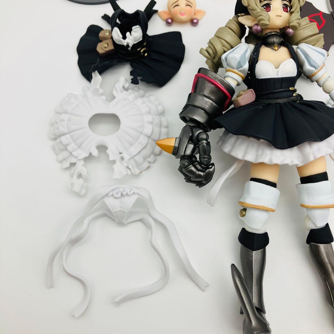 リボルテック クイーンズブレイド No.012 鋼鉄姫 ユーミル 2P セット
