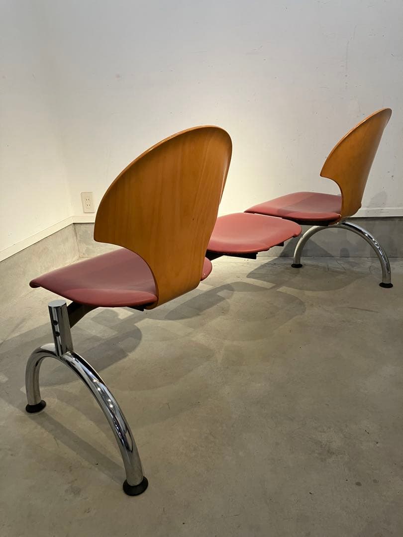 ホウトク、クッシュ、デザイナーズベンチ、カルテル、パントン、イームズ、