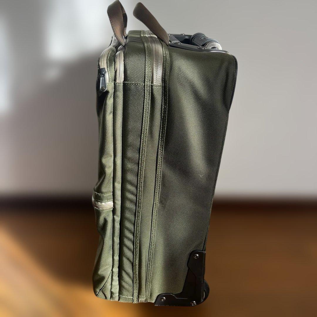 美品　ノースフェイス　シャトルローラー　キャリーバッグ　2輪　機内持込 ハンドル