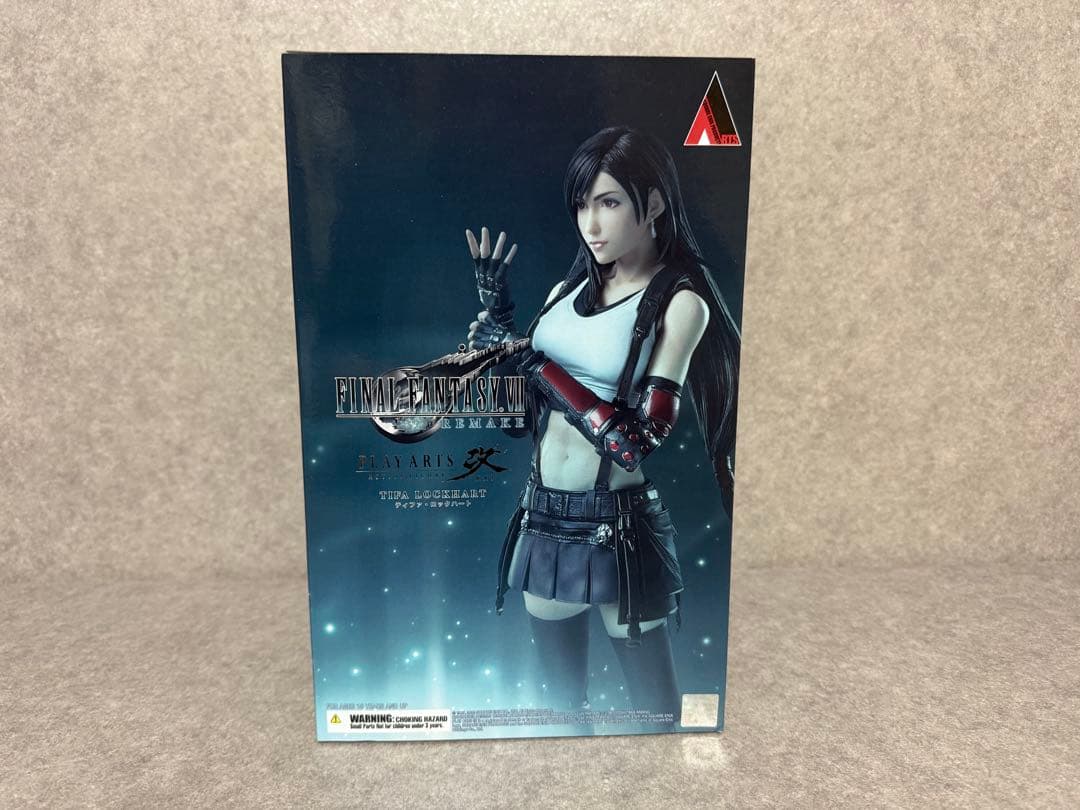フィギュア ティファ・ロックハート PLAY ARTS改 FFVII リメイク