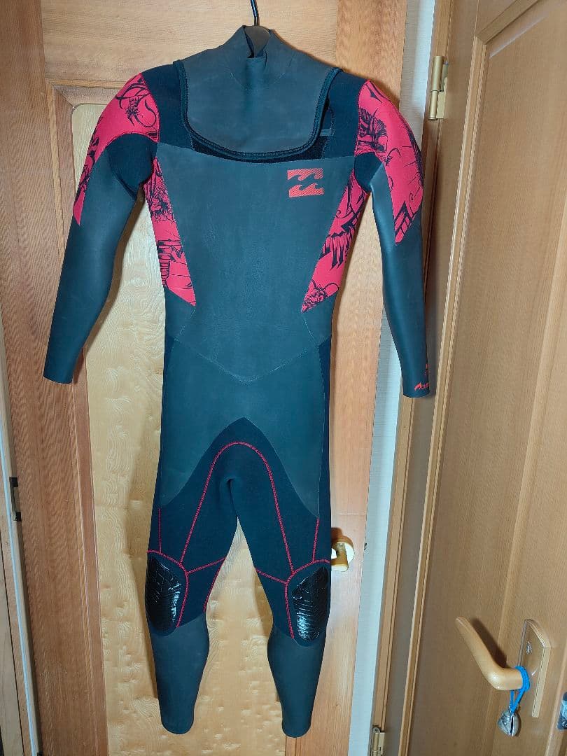 aquamarine　　　　　　　　　　　　　【極美品】BILLABONG