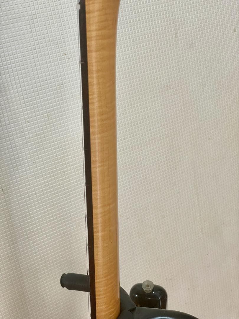 Fender Stratocaster サンバースト　トラ杢ネック