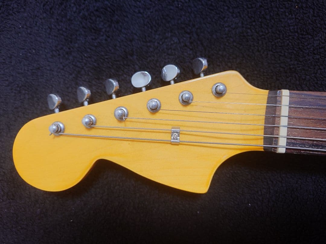 ムスタングタイプ改造ギター