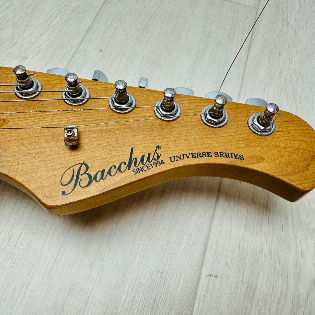 BACCHUS エレキギター