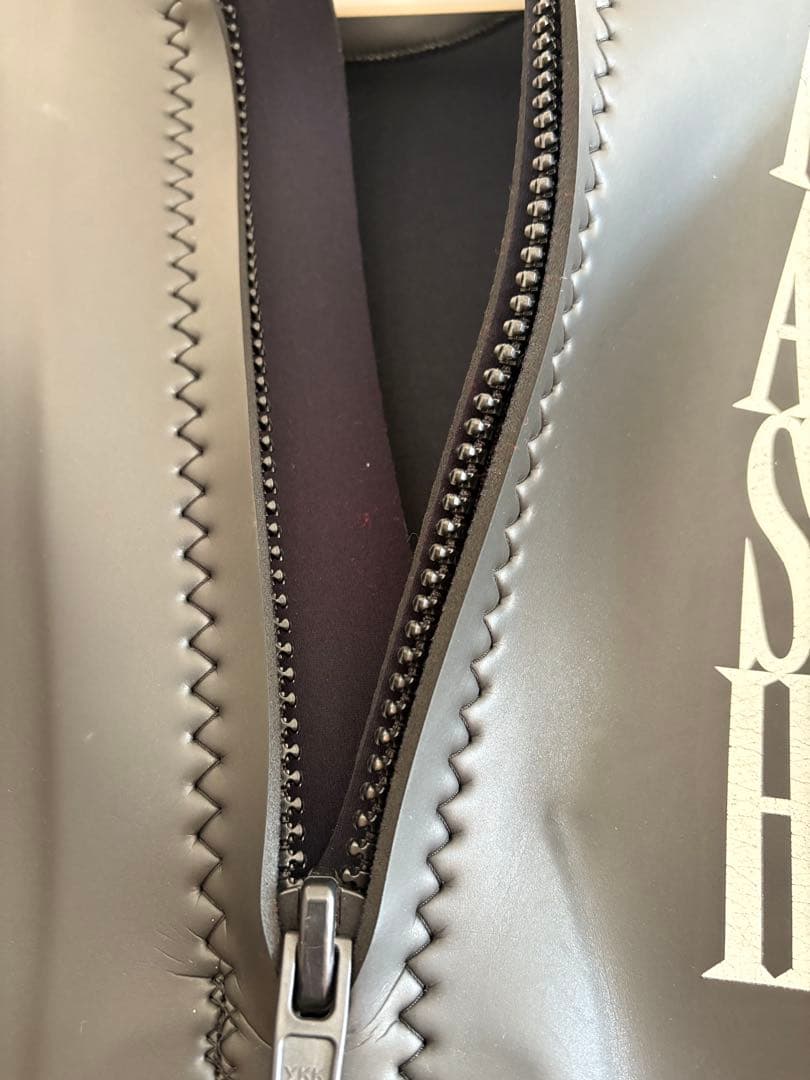 2025 RASH ラッシュ　ウエットXL 3mmフルスーツ 新品同様中古品