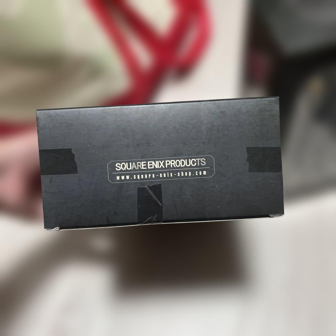 ファイナルファンタジー　FF プレイアーツ クラウド　ヴィンセント　シスターレイ