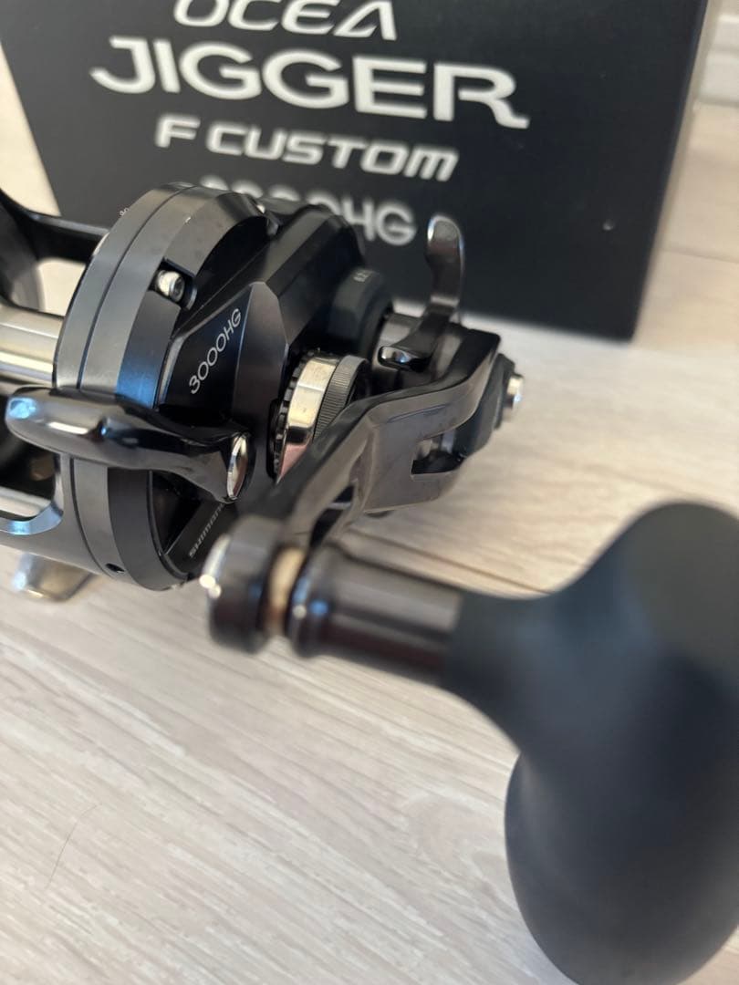 オシアジガー　Fカスタム　3000HG シマノ　OCEA JIGGER