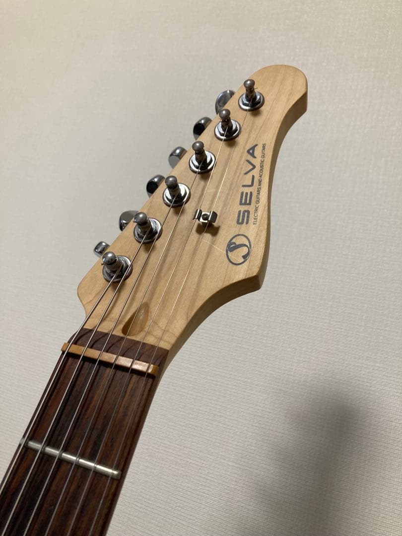 SELVA SST-600 エレキギター エントリーモデル