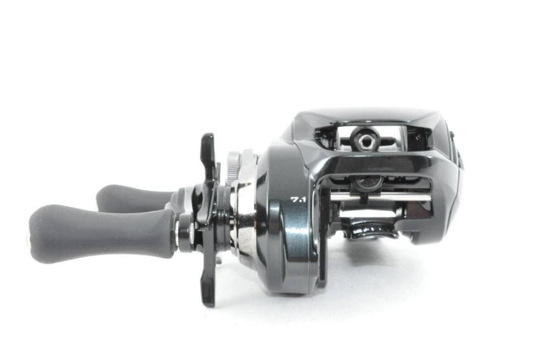 シマノ 24 メタニウム DC 70HG