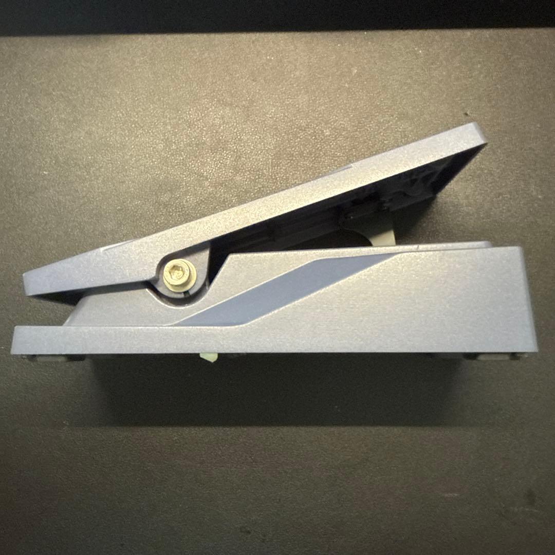 BOSS EV-30 デュアルエクスプレッションペダル（箱なし・本体のみ）