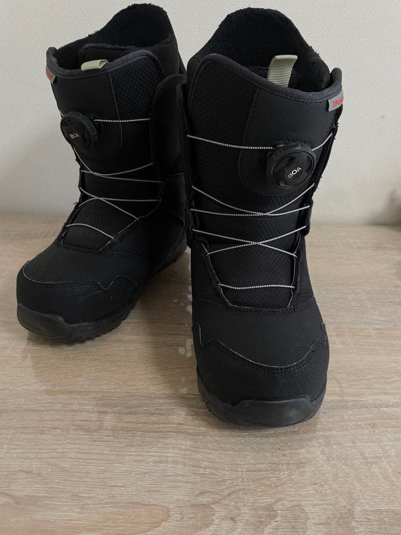 BURTONブーツ24㎝