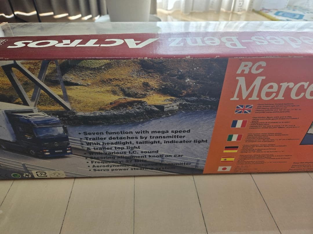 Mercedes-Benz Actros RCトラック　新品未開封　当時品