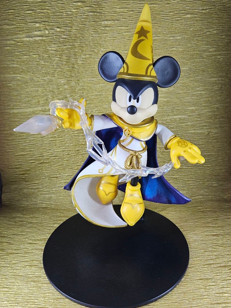 ミッキーマウス 魔法使い フィギュア　ビッグ　大きい