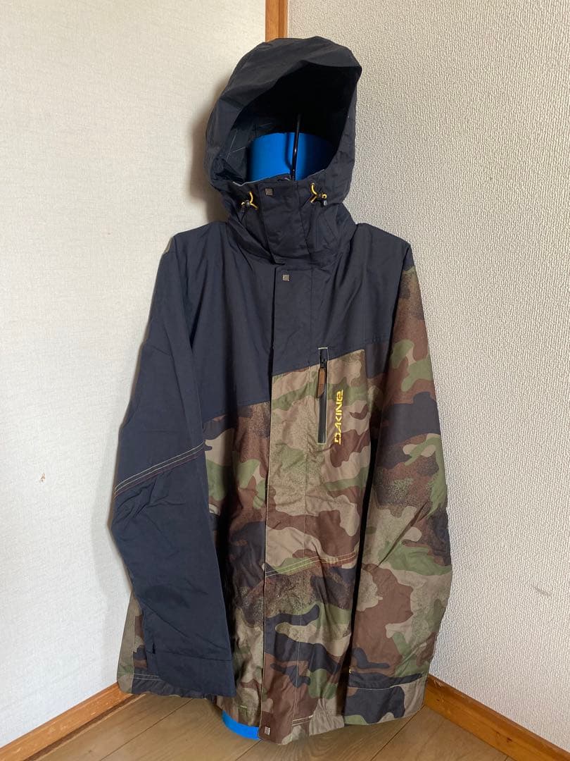 【美品】DAKINE スノーボード　ウェア　Mサイズ