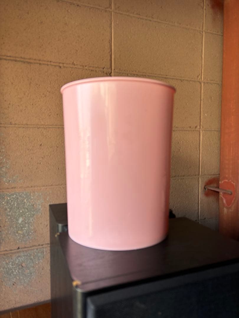 【レア】セーラームーン キャラクターゴミ箱 ピンク 長期保管品