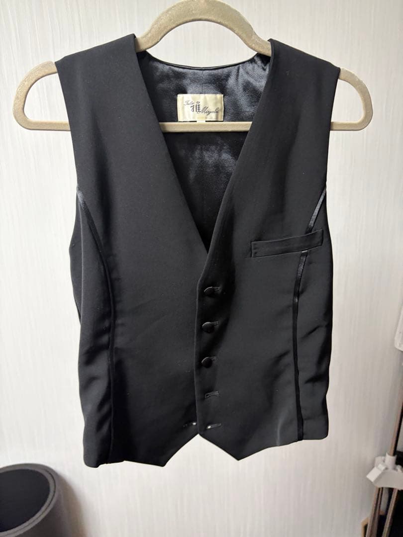 【テーラー雅製】社交ダンス用黒ベスト【美品】