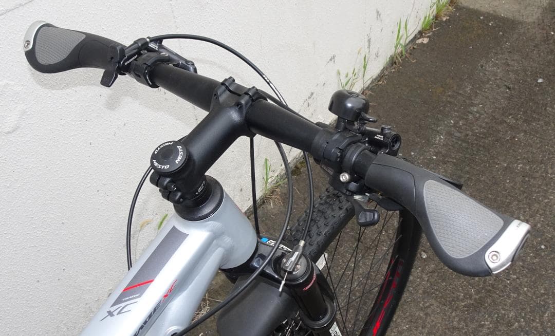 【引取限定】美品　 NESTO TRAIZE XC 2024年モデル 29インチ