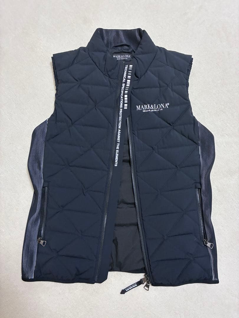 ゆきぴろ ★新品未使用品・MARK & LONA メンズ ダウンベスト46