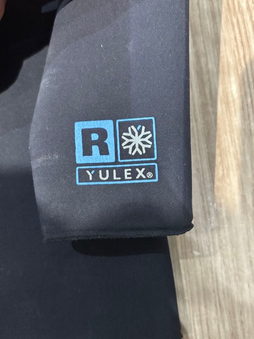 patagonia タッパー M ブラック