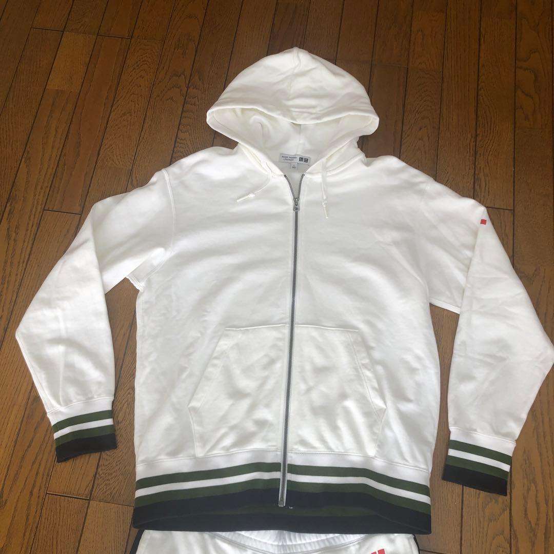 ユニクロ　テニススウェット