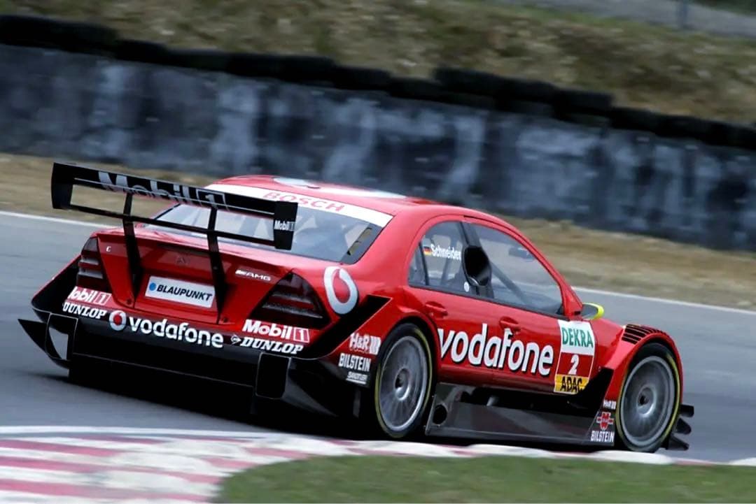 絶版 タミヤ RC 1/10 ボーダフォン・AMGメルセデス DTM 完成ボディ