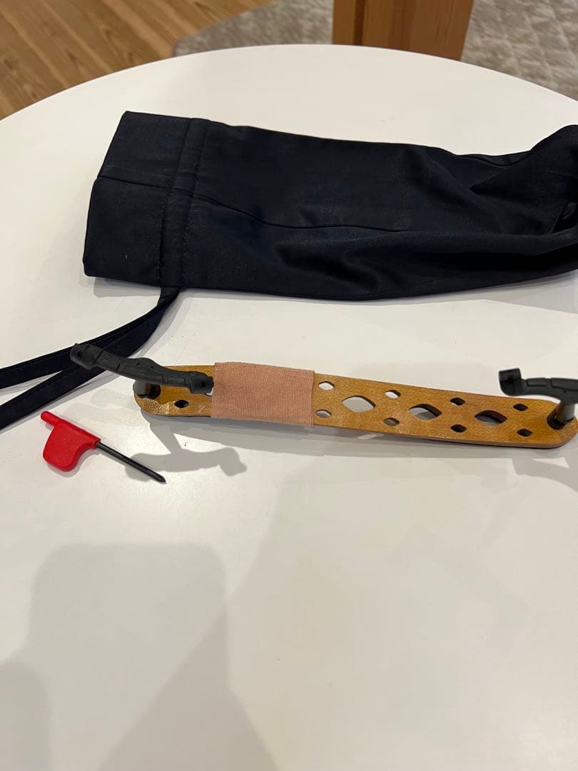 ヴァイオリン 肩当て PIRASTRO コルフカーレスト (ジャンク品)