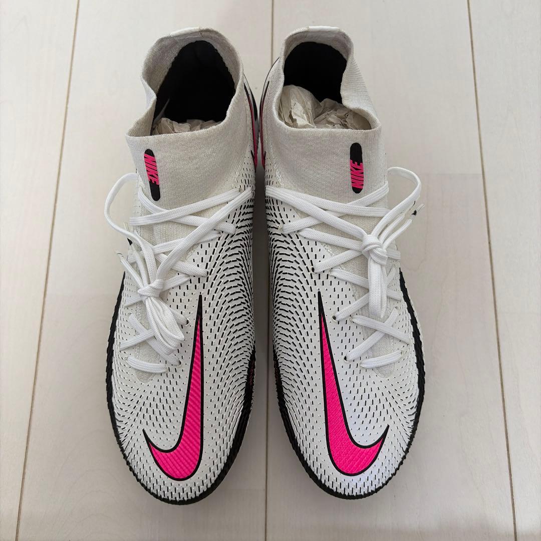Nike Phantom GT ホワイト/ピンク スパイク