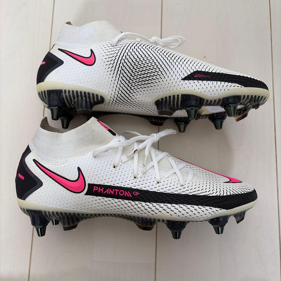 Nike Phantom GT ホワイト/ピンク スパイク