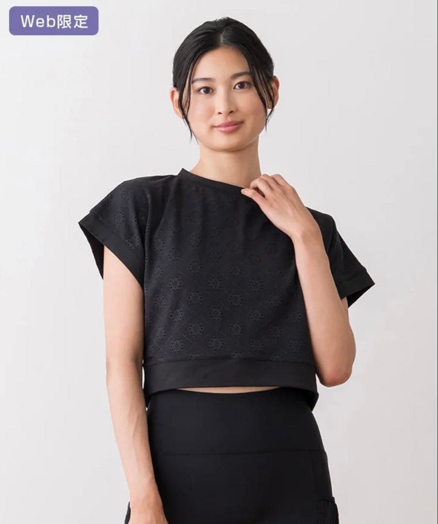 SUKALA フラワーレーストップス