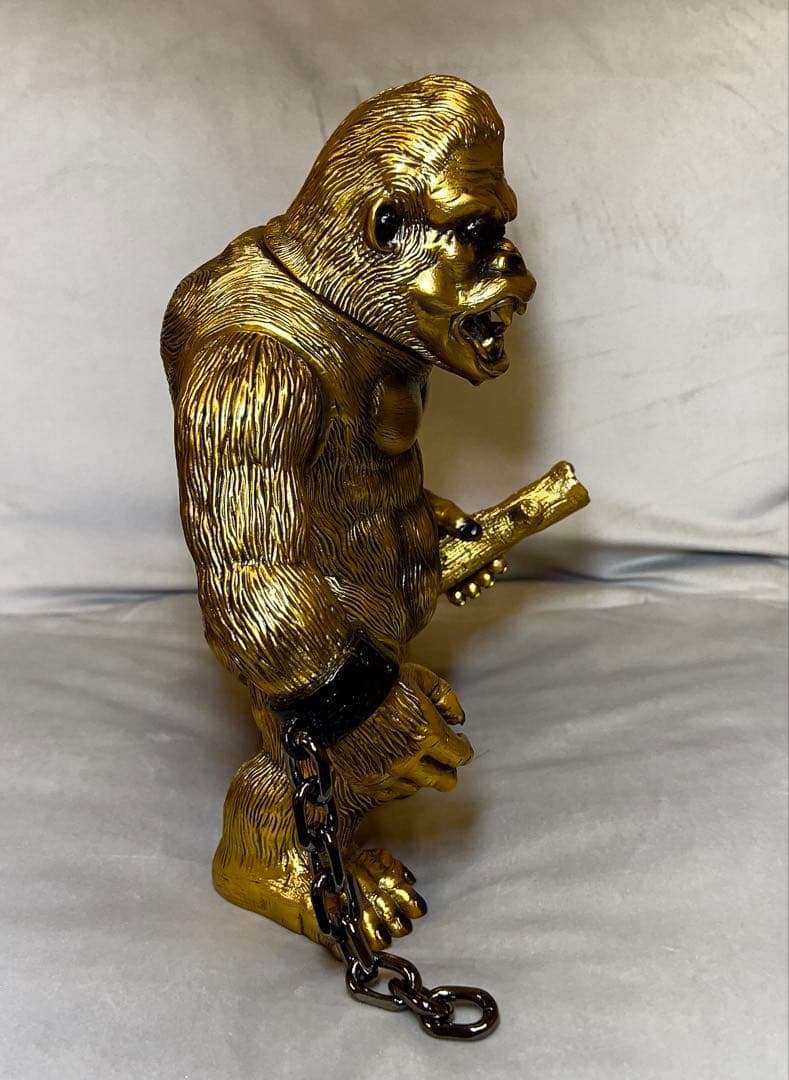 シカルナ工房　巨猿　インディーズソフビ　ワンオフ　ソフビ　ゴールド