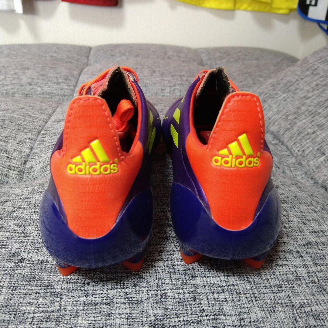 F50サッカースパイク 最軽量天然皮革バージョン