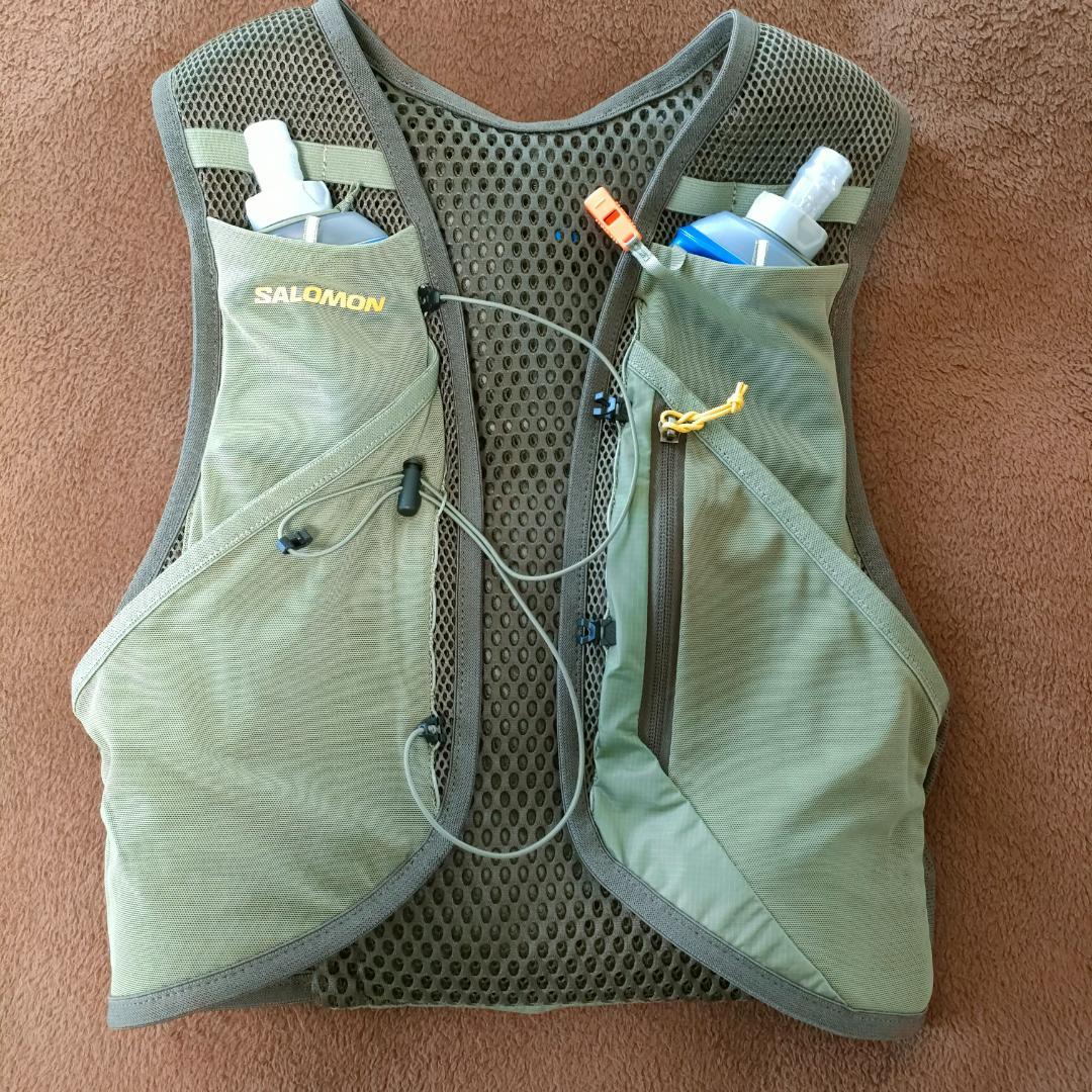 【フラスク付】サロモン ACTIVE SKIN 4 GRVL ランニングベスト