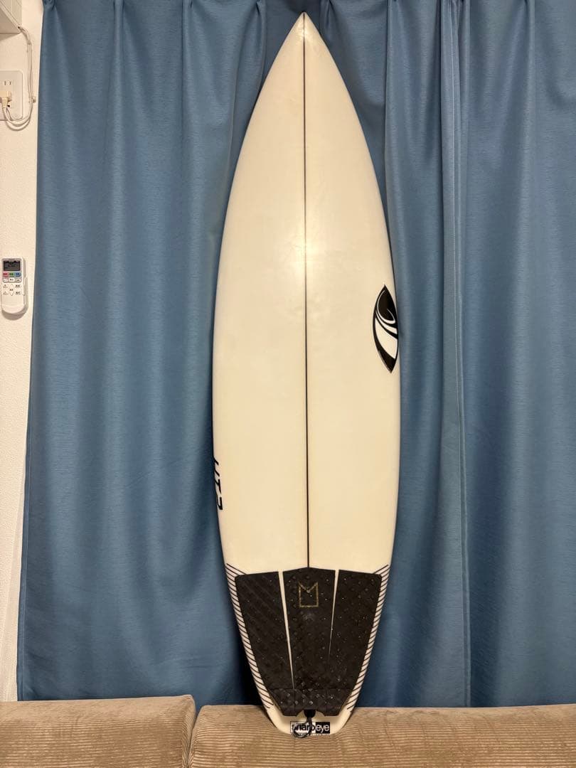 Sharp Eye Surfboards HT2 5’8”