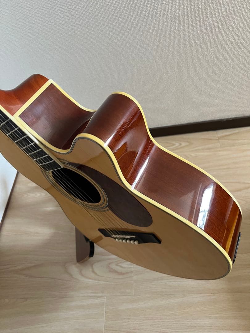 Lumber アコースティックギター　エレアコ