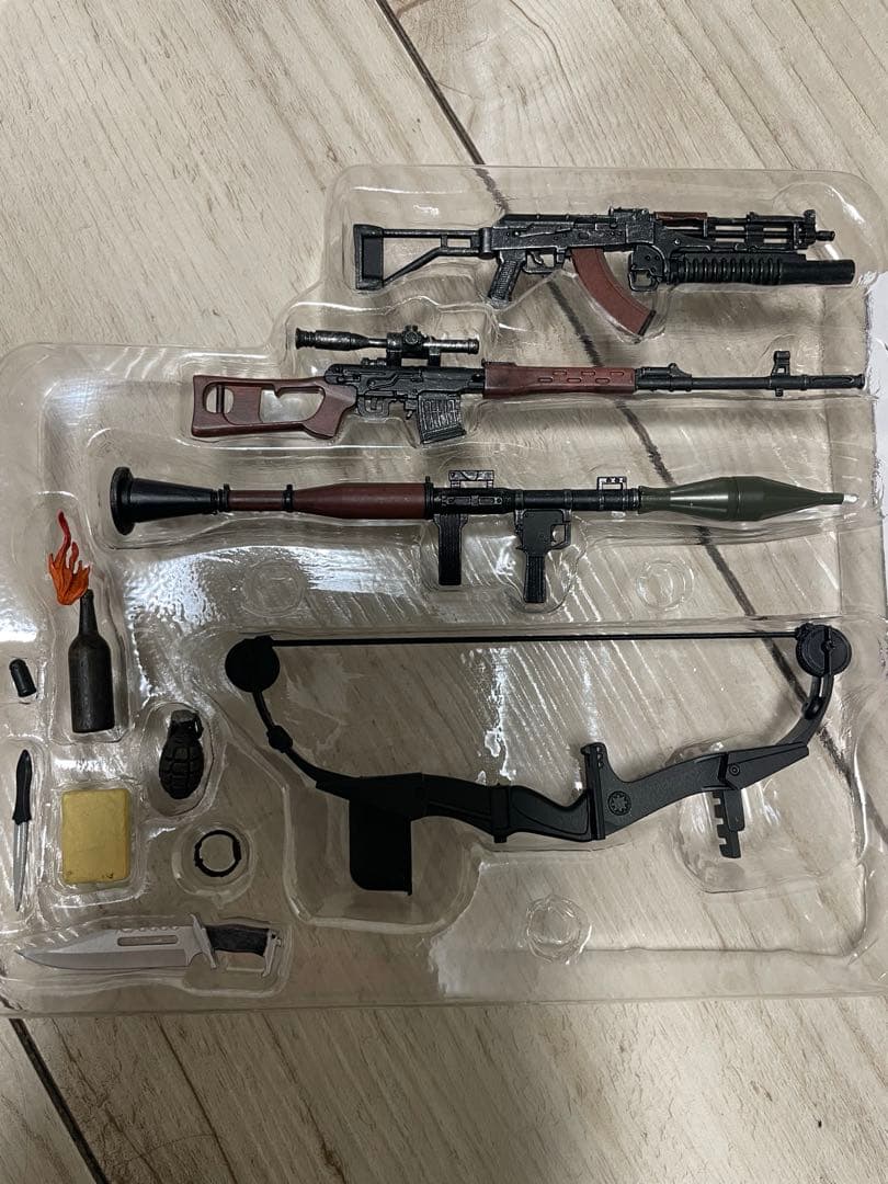 HIYA TOYS 1/12 ランボーⅢ フィギュア