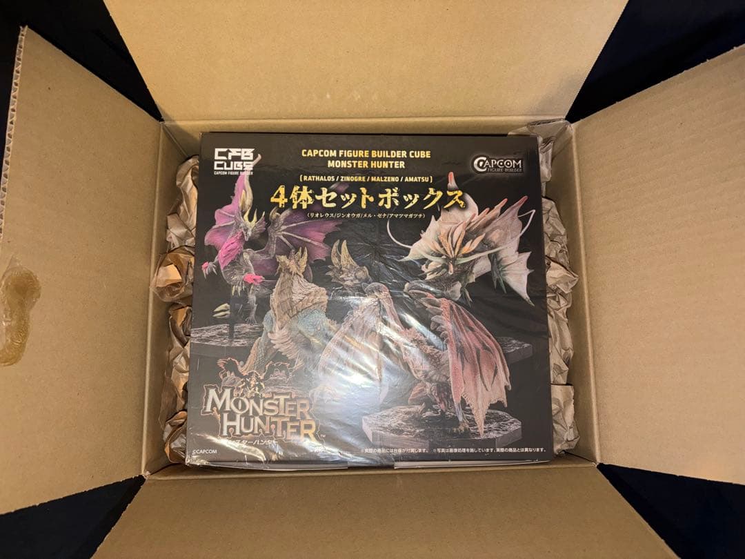 CFB CUBE 4体セットボックス①