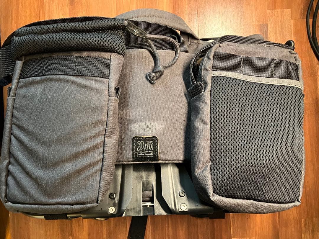 ヴォータンクラフト　パイロット10L チャコールブラック　ブロンプトン