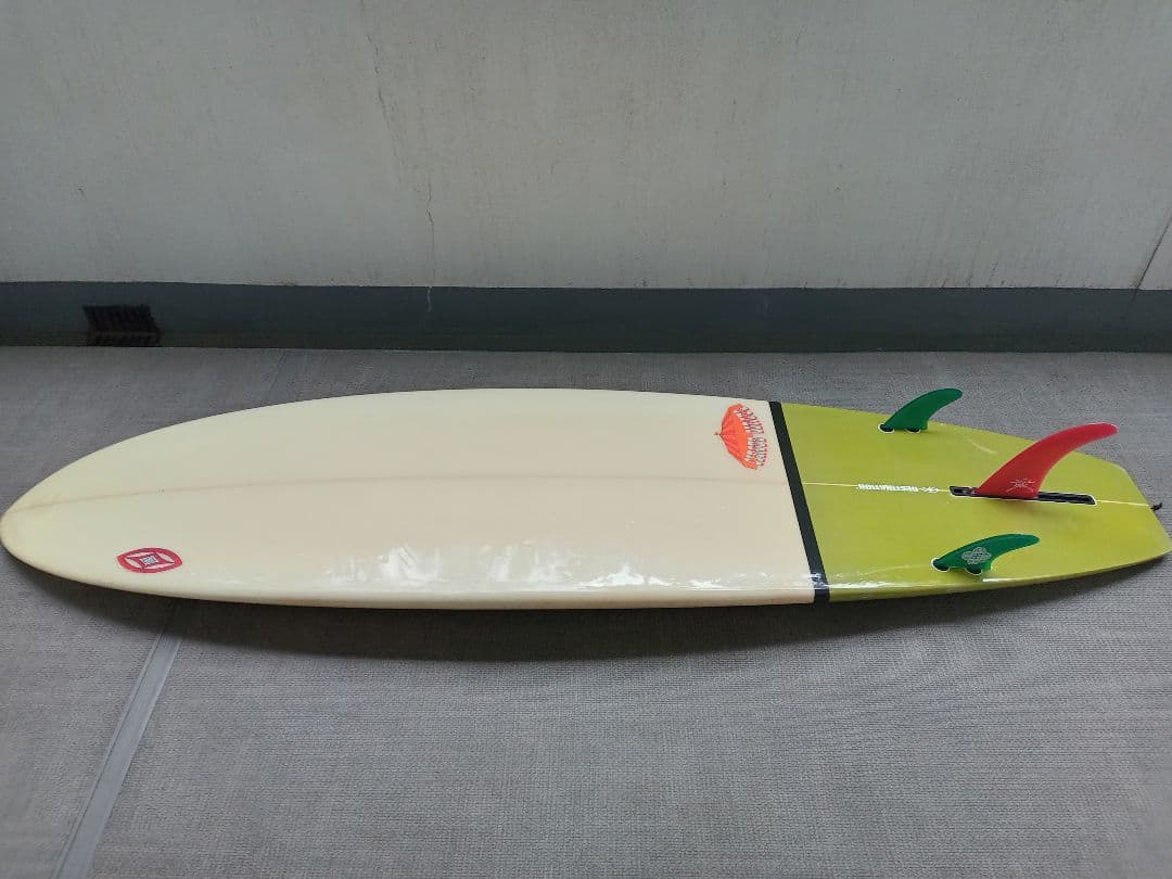 【値下げ】ミッドレングス　ファンボード　7′0″