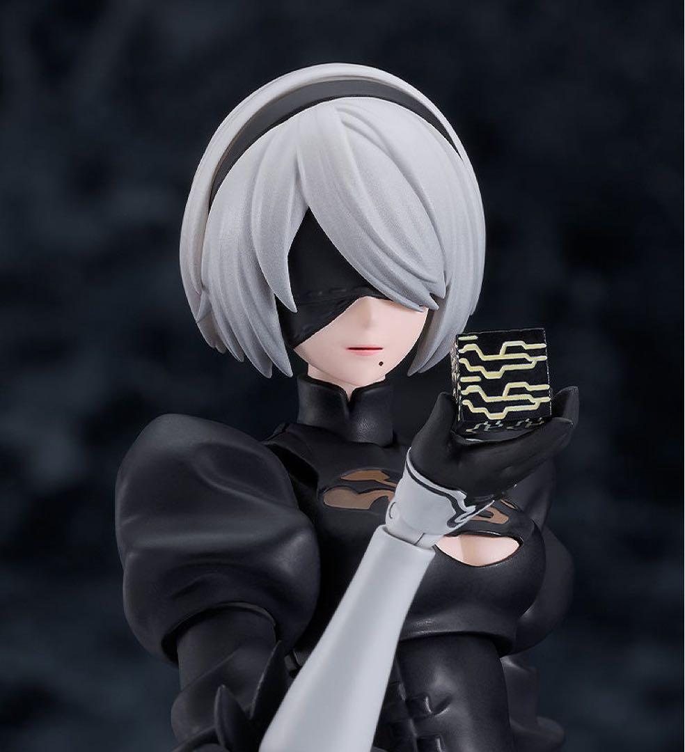 予約購入特典台座付き　figma 2B (ヨルハ二号B型) 643