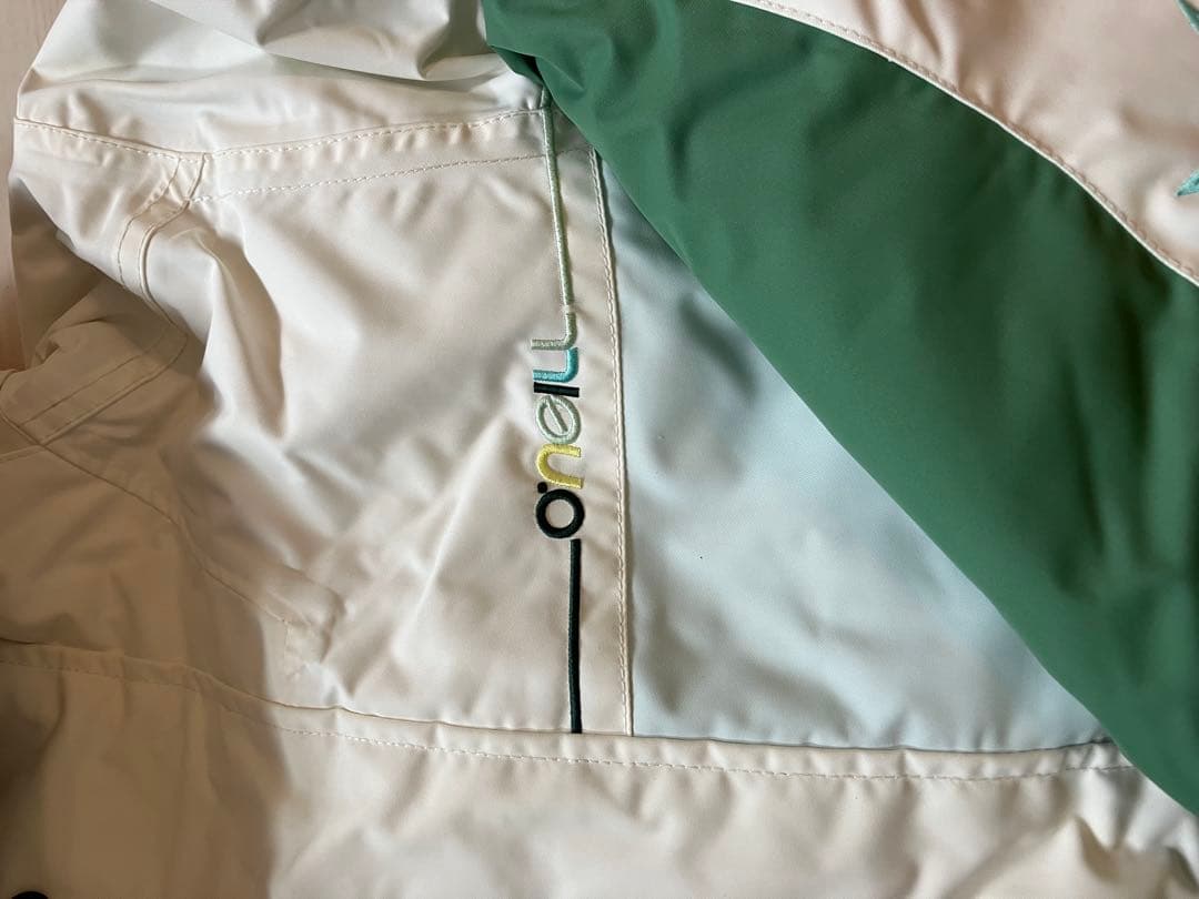 O'Neill スノーボードウェア 女性用