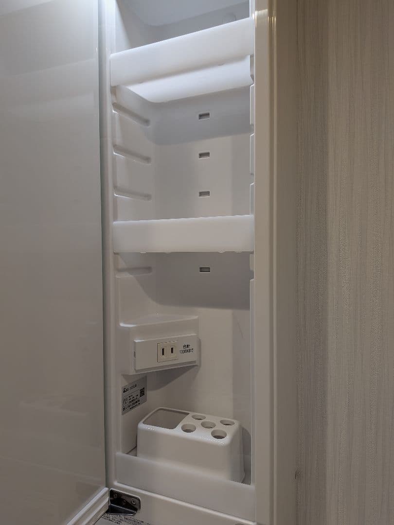 LIXIL　ピアラ　W750　LED照明付き三面鏡のみ