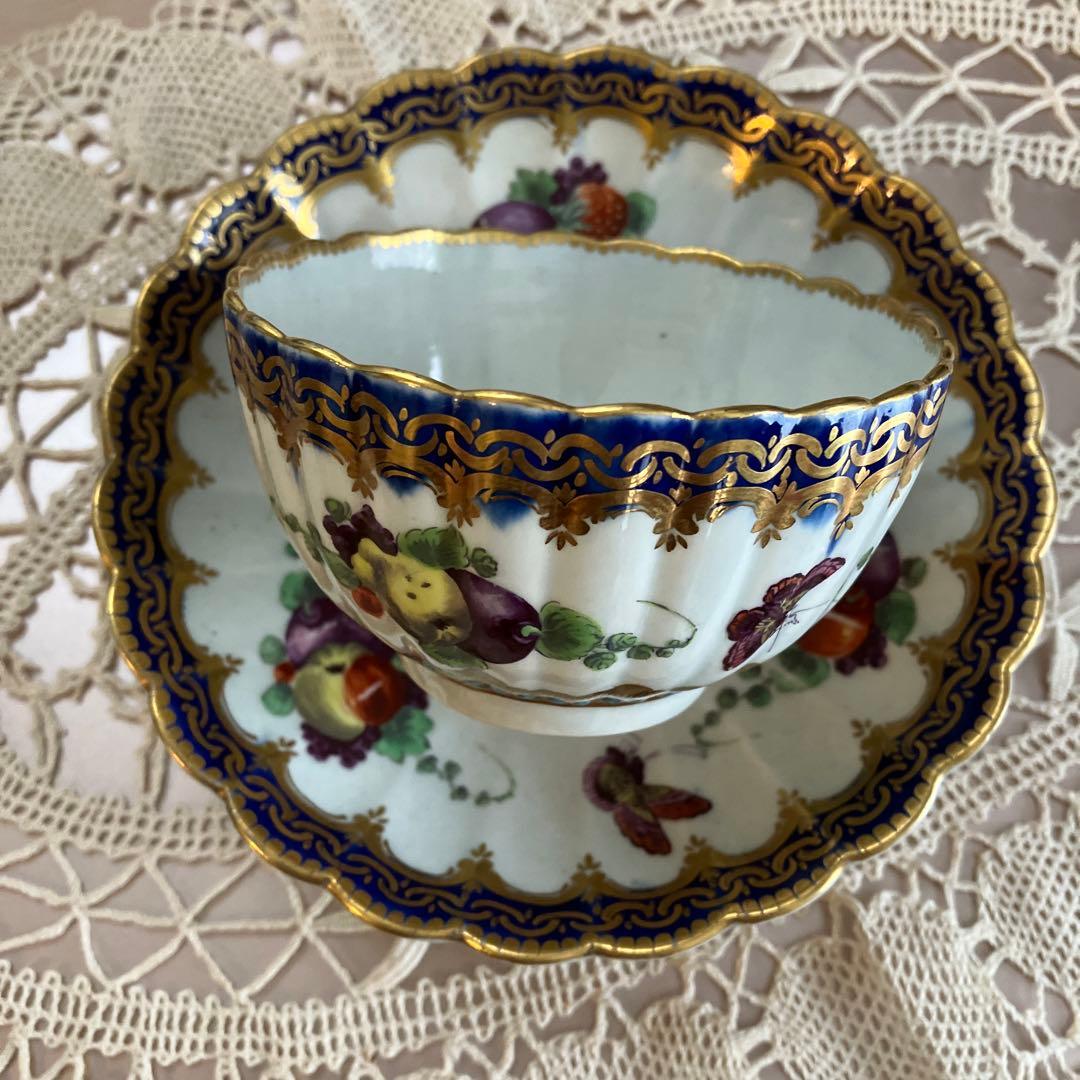 英国アンティーク　ウースタードクターウォール期　ティーボウル&ソーサー