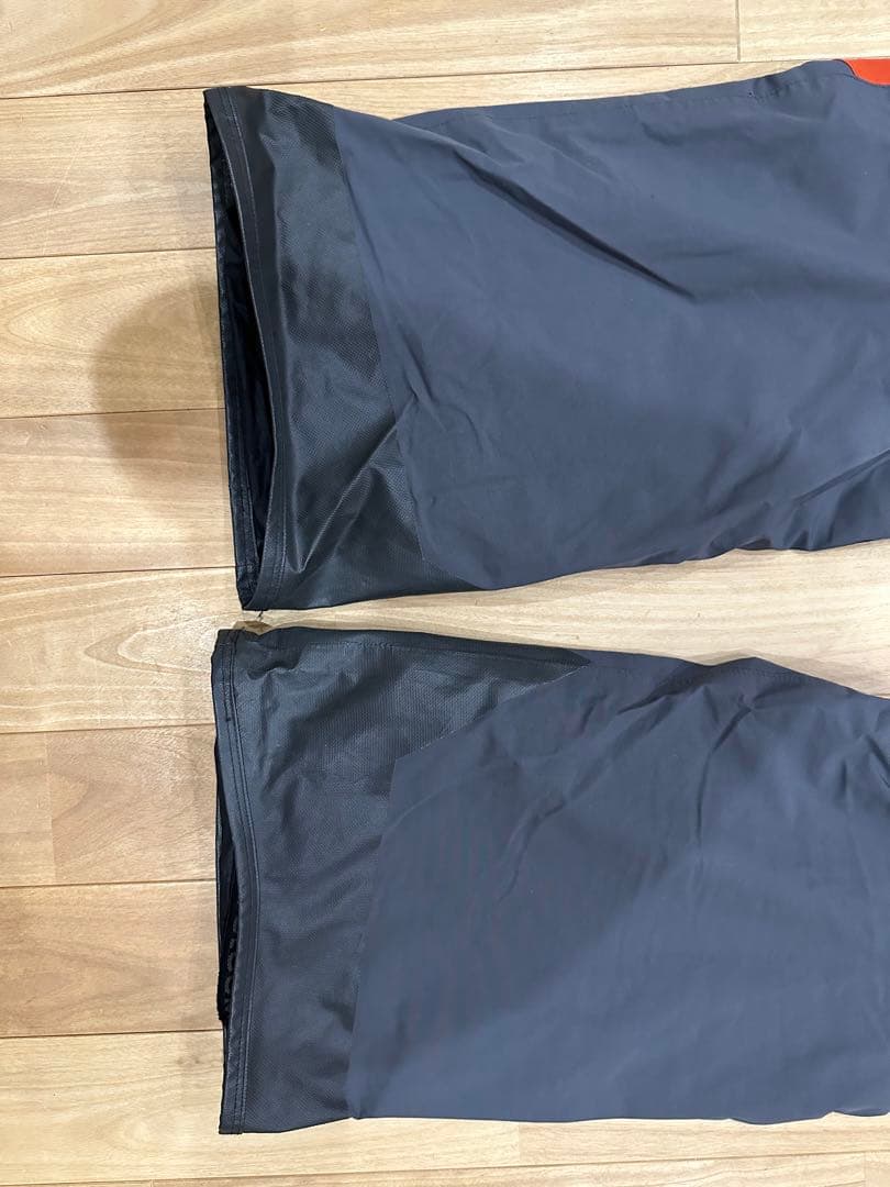 スノーボード volcom RAIN GORE BIB OVERALL L size