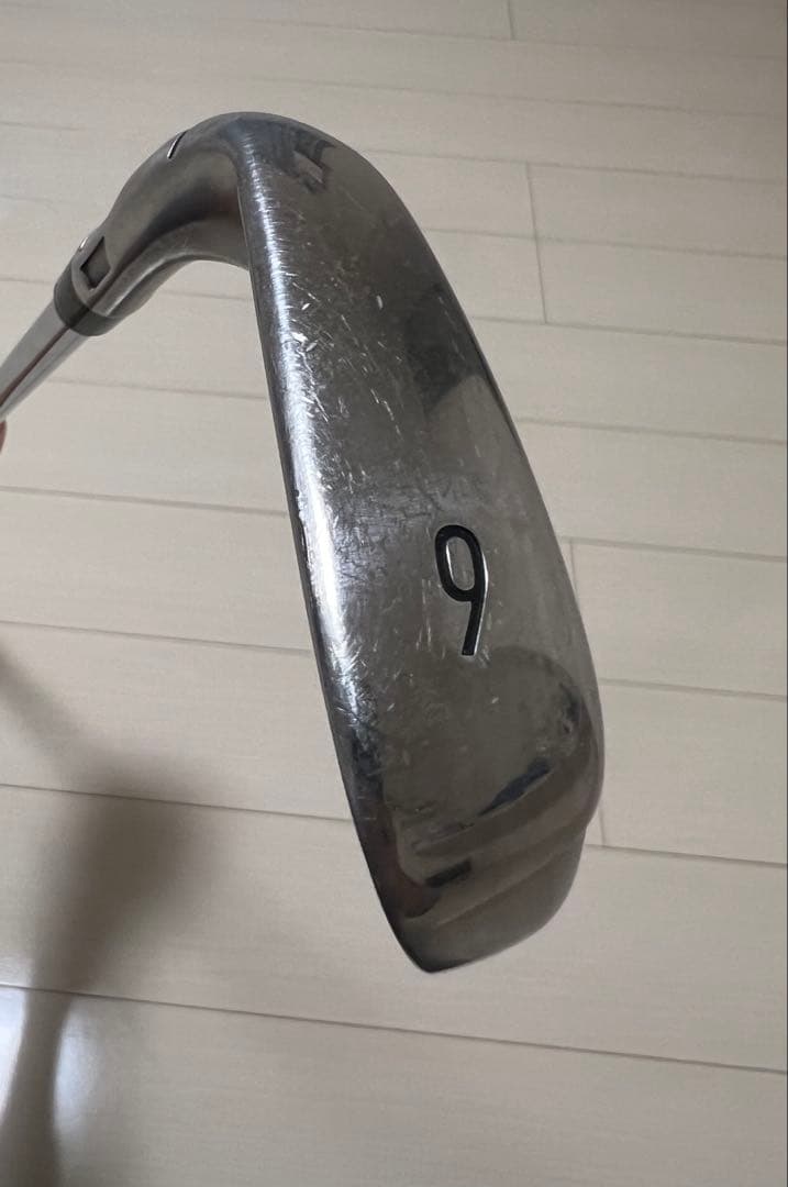 テーラーメイド、9番アイアン、Sim2 max、右打ち用、フレックスS