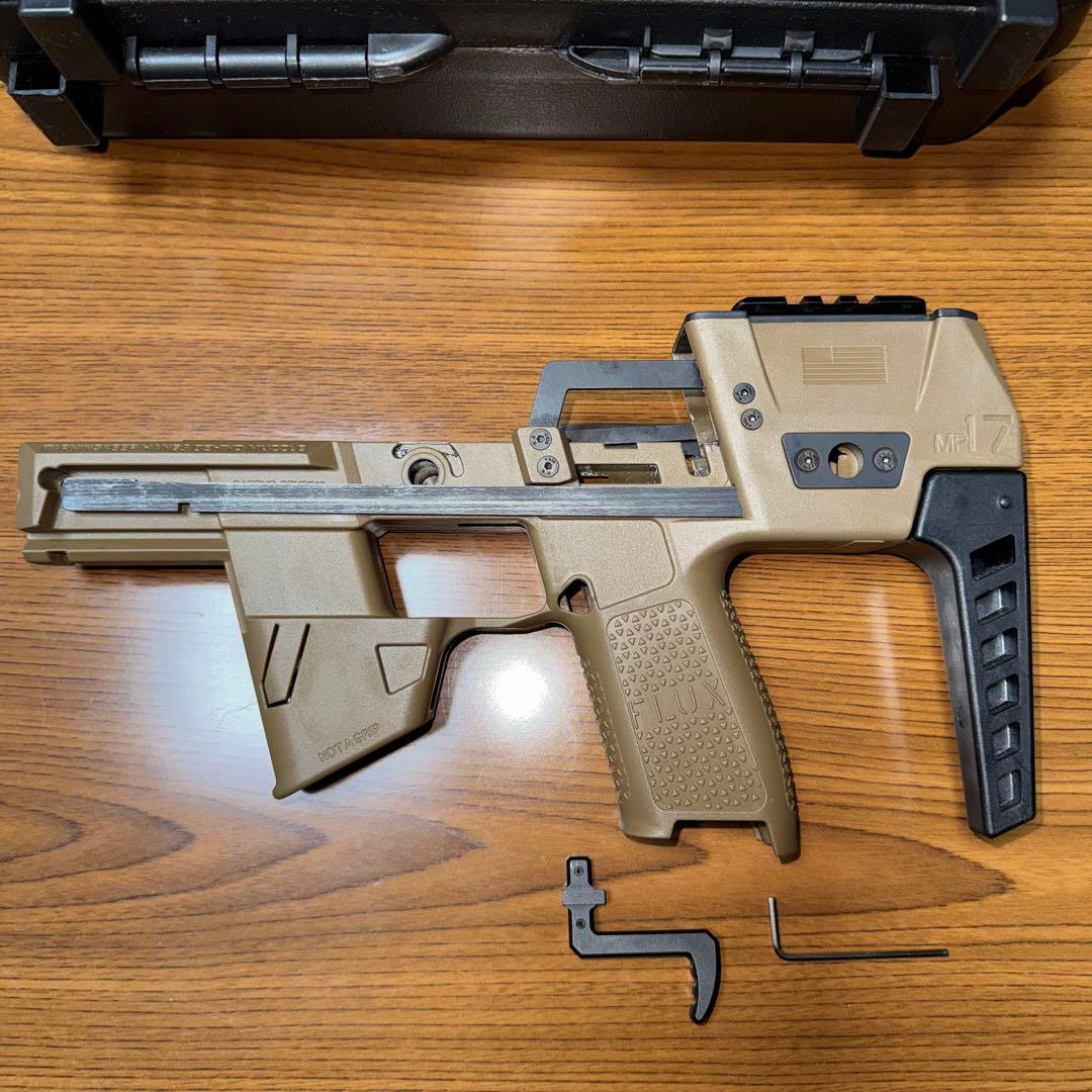 レプリカ FLUX M17-M18用 カービンキット 20mmレール付き