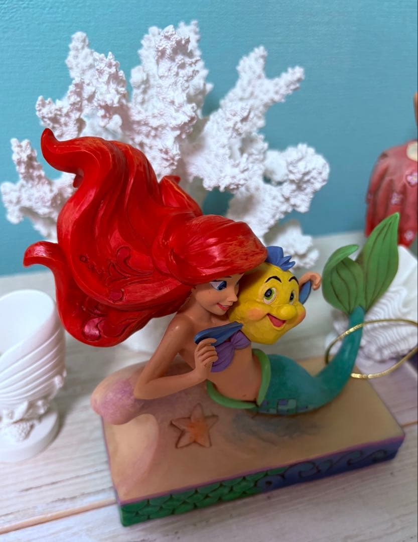 アリエルとフランダー　置物