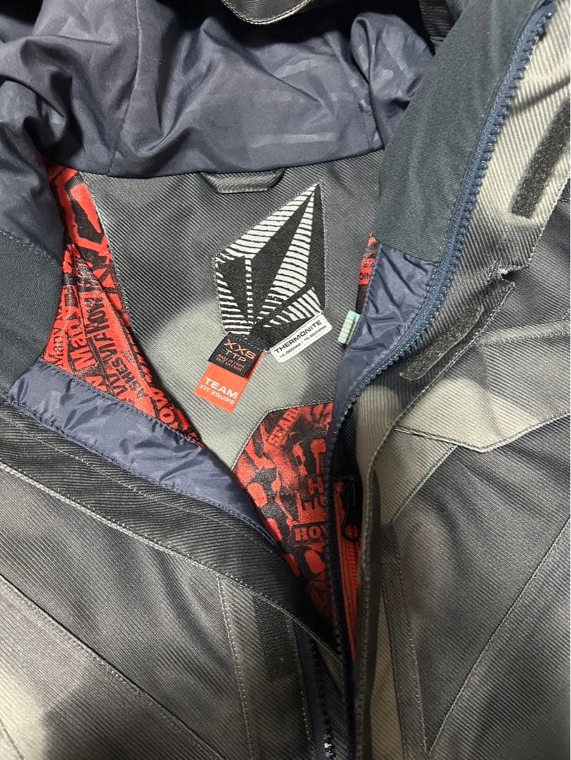 VOLCOMボルコム スノボウェア スノーウェア スキーウェア 上下セット