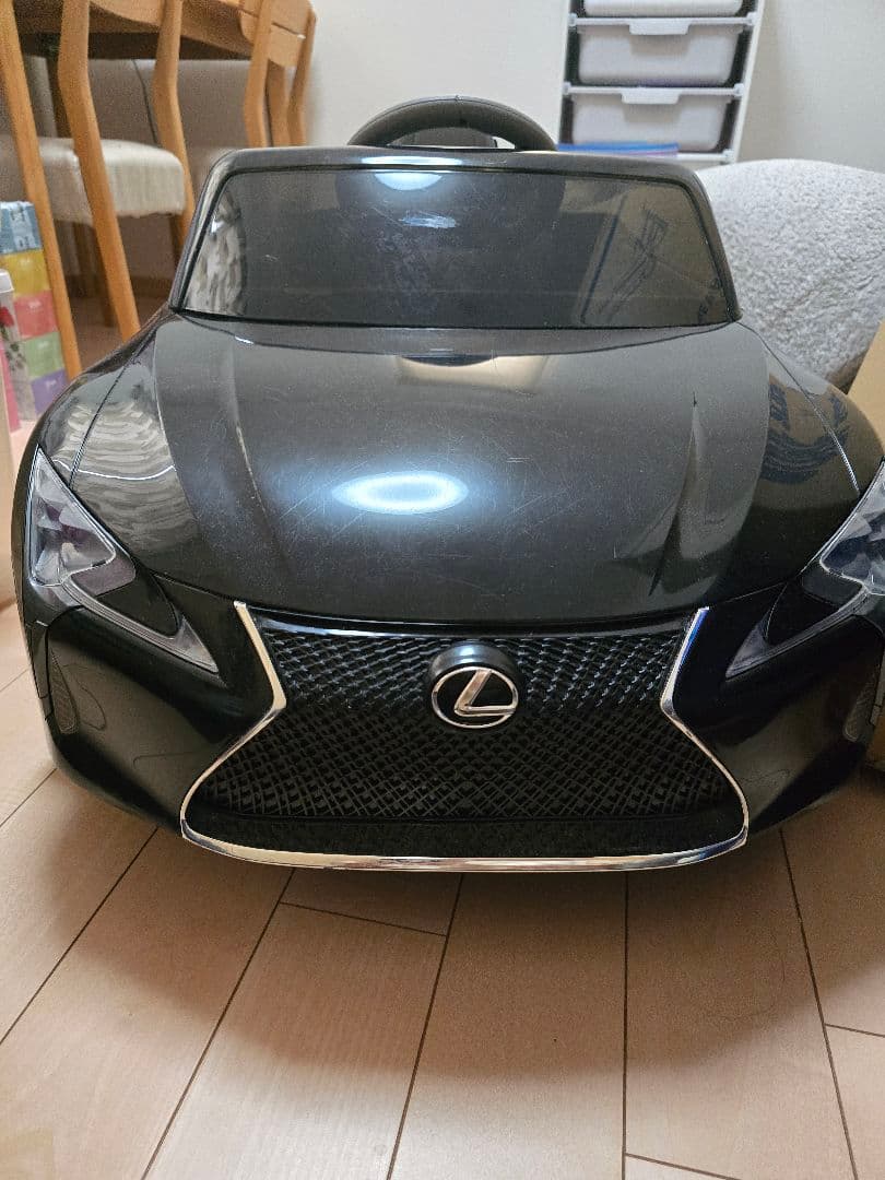 【値下げ！】電動乗用ラジコンカー レクサス