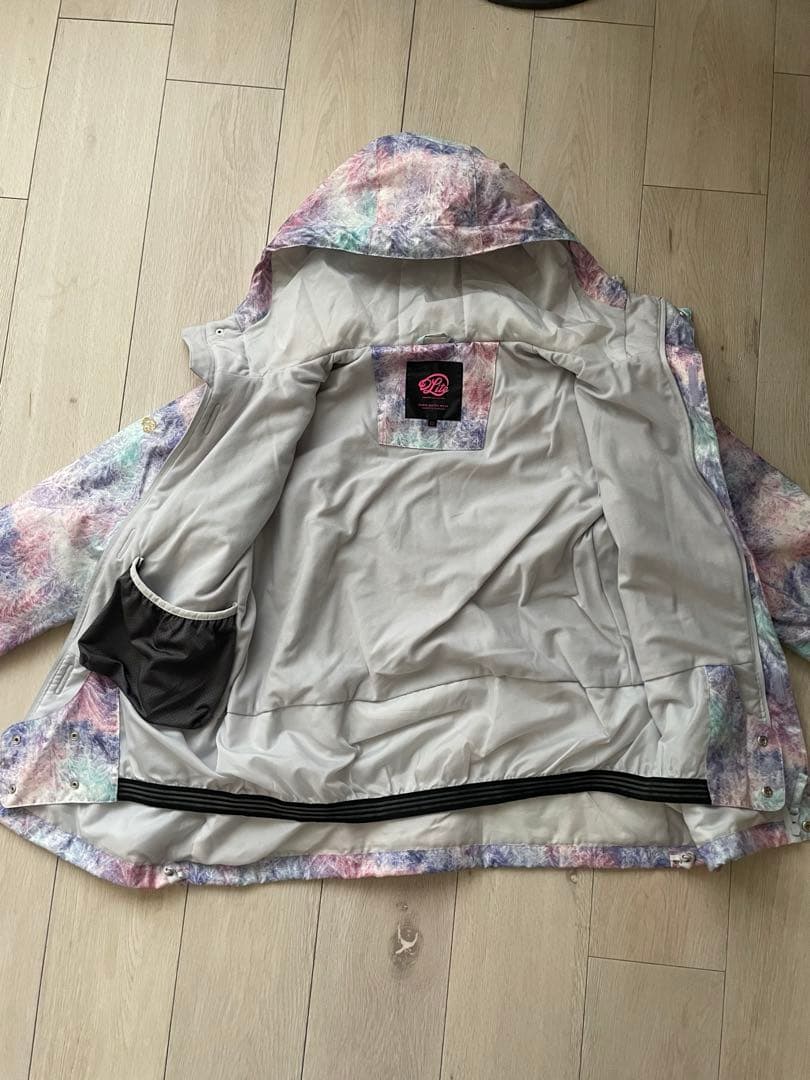 新品未使用　自宅保管　スキー、スノボウェア　150