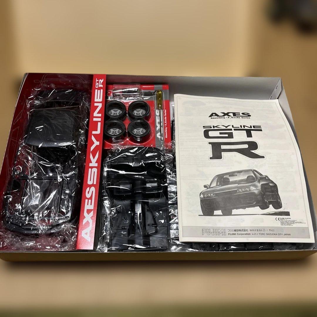 自動車 FUJIMI SKYLINE GT-R 1:12